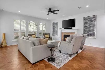 804 Roaring Springs Road, Fort Worth, TX 76114 - Photo 17
