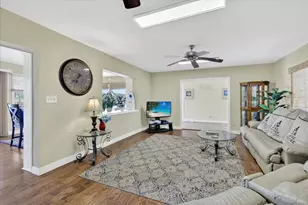105 Blue Water Cir, Mabank, TX 75156 - Photo 15
