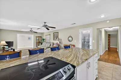 105 Bluewater Circle, Mabank, TX 75156 - Photo 17
