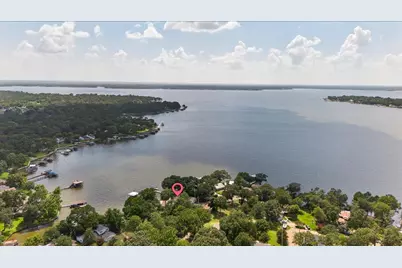 105 Bluewater Circle, Mabank, TX 75156 - Photo 3