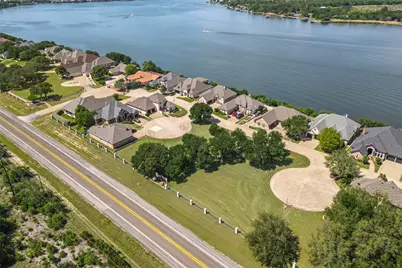4109 Bluff View Drive, Granbury, TX 76048 - Photo 11
