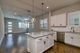 218 Wimberly St, Fort Worth, TX 76107 - Photo 9