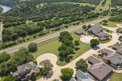 7002 Granite Bluff, Granbury, TX 76048 - Photo 5