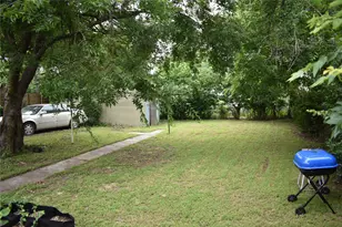 811 Buckalew St, Dallas, TX 75208 - Photo 31