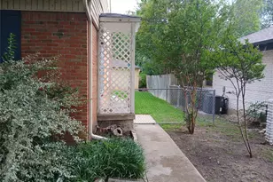 3728 Seguin Dr, Dallas, TX 75220 - Photo 5