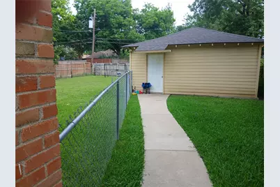3728 Seguin Drive, Dallas, TX 75220 - Photo 3