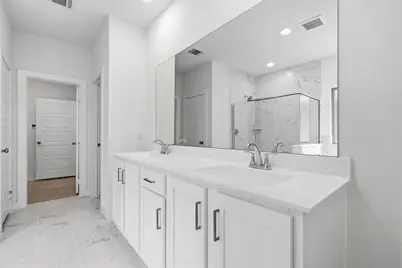 4641 Commack Drive, Fort Worth, TX 76135 - Photo 19