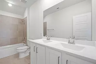 4641 Commack Dr, Fort Worth, TX 76135 - Photo 31