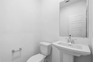 4641 Commack Dr, Fort Worth, TX 76135 - Photo 11