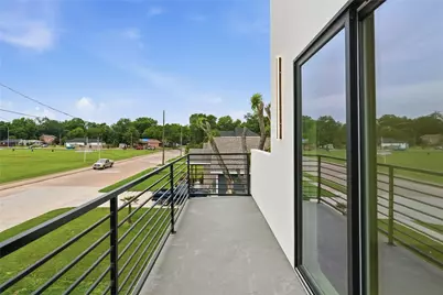 3031 Valentine Street, Dallas, TX 75215 - Photo 27