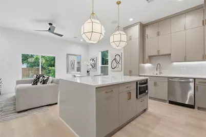 3031 Valentine Street, Dallas, TX 75215 - Photo 11