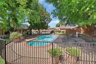 935 Cedarland Blvd, Arlington, TX 76011 - Photo 31