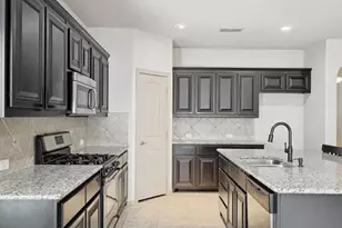 15628 Carlton Oaks Dr, Fort Worth, TX 76177 - Photo 5