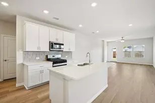 1125 Bridgwalk Dr, McKinney, TX 75071 - Photo 3