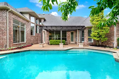 3300 Altrick Drive, Plano, TX 75093 - Photo 31