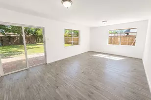 2309 E Mitchell St, Arlington, TX 76010 - Photo 5