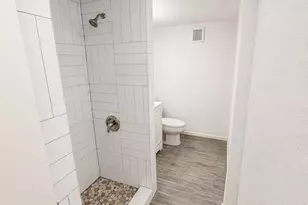 2309 E Mitchell St, Arlington, TX 76010 - Photo 9