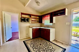 508 7th St, Hico, TX 76457 - Photo 11