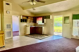508 7th St, Hico, TX 76457 - Photo 9