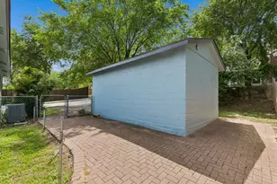 1516 Baxley St, Carrollton, TX 75006 - Photo 13