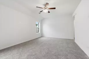 905 Collegiate Dr, Little Elm, TX 75068 - Photo 17