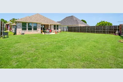 1040 Cannon Place, Paris, TX 75462 - Photo 19