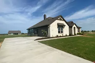 54 Sunny Side Rd, Valley View, TX 76272 - Photo 3