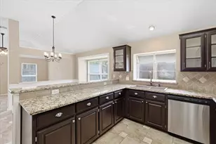 5505 Eagle Rock Rd, Arlington, TX 76017 - Photo 15
