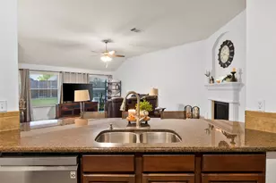 5209 Medallion Ct, Midlothian, TX 76065 - Photo 11