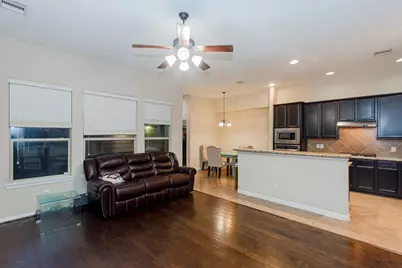 9158 Sunlight Oak Lane, Houston, TX 77070 - Photo 19