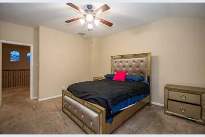 9158 Sunlight Oak Lane, Houston, TX 77070 - Photo 5