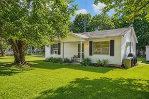 10181 Torama St, Wills Point, TX 75169 - Photo 1