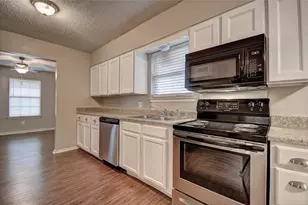 3319 Crites St, Richland Hills, TX 76118 - Photo 5