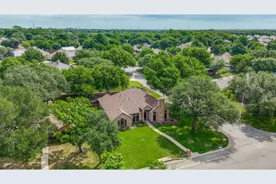 2429 E Windsor Drive, Denton, TX 76209 - Photo 33