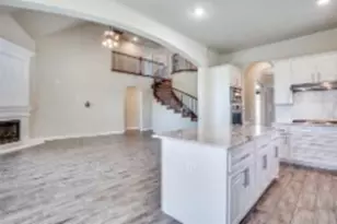 7124 Playa Imperial Ln, Grand Prairie, TX 75054 - Photo 7