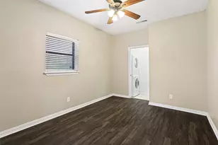 3904 Carolyn Rd, Fort Worth, TX 76109 - Photo 7