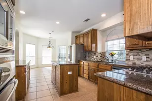 5997 Coral Ridge Ct, Frisco, TX 75036 - Photo 9