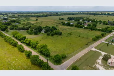 1029 County Road 1107, Rio Vista, TX 76093 - Photo 3