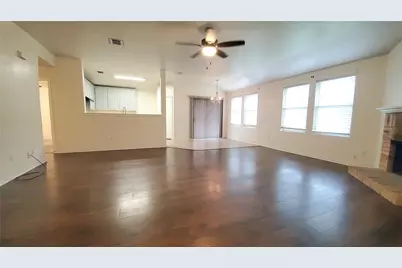 1118 Bradford Drive, Glenn Heights, TX 75154 - Photo 7