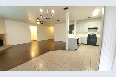 1118 Bradford Drive, Glenn Heights, TX 75154 - Photo 9