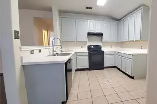 1118 Bradford Dr, Glenn Heights, TX 75154 - Photo 11