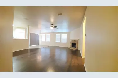 1118 Bradford Drive, Glenn Heights, TX 75154 - Photo 5