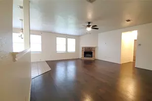 1118 Bradford Dr, Glenn Heights, TX 75154 - Photo 9