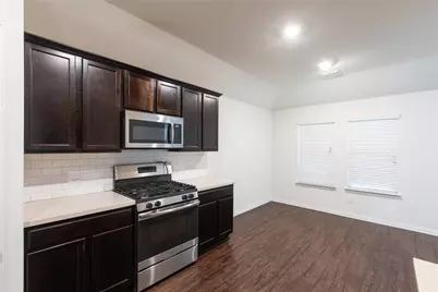 905 Silverbell Street, Princeton, TX 75407 - Photo 7