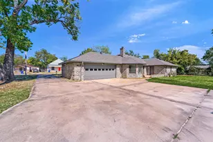 608 North Ave, Whitesboro, TX 76273 - Photo 7