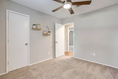 7612 Ripple Creek Court, Fort Worth, TX 76120 - Photo 29
