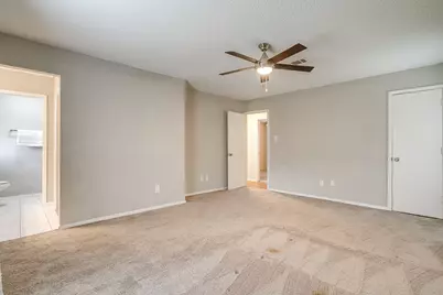 7612 Ripple Creek Court, Fort Worth, TX 76120 - Photo 21