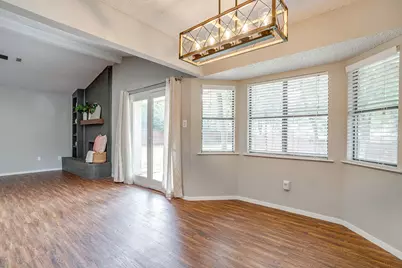 7612 Ripple Creek Court, Fort Worth, TX 76120 - Photo 11