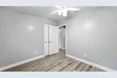 612 Aransas Drive, Euless, TX 76039 - Photo 15