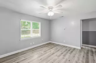 612 Aransas Dr, Euless, TX 76039 - Photo 7